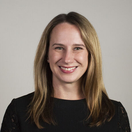 Melanie bartelme headshot   color