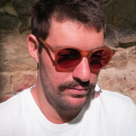 83e0b300 3b3d 4869 86bb be7f2cd62316