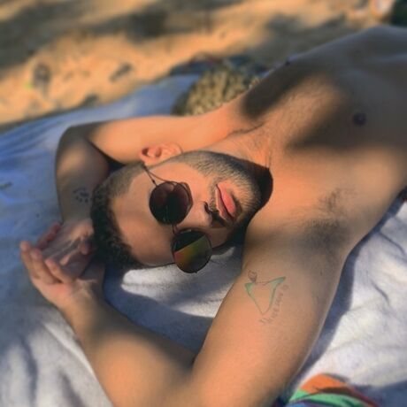 Dda36632 c9d0 4a4f 9804 23f1cca84212