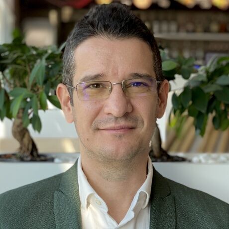 B4435055 c406 4416 bae8 e04eabcc78f2