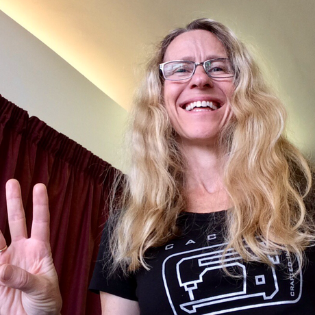 73744908 a6d7 41e5 9d81 d93a0132c9a8