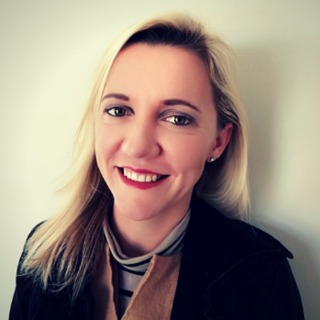Nellie van der walt