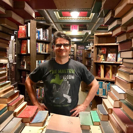 Mark in last bookstore