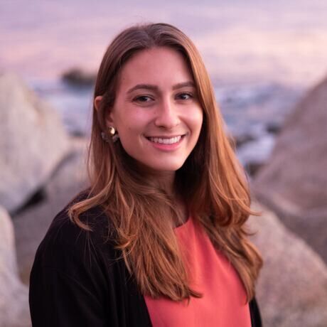 49721886 10156101775952406 1931213541927288832 o