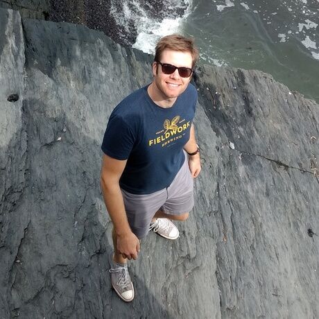 Newport rocks bio photo cropped