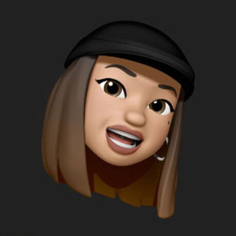 New memoji liz crop