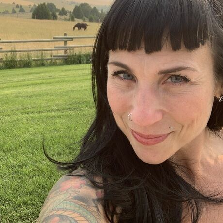 17d48205 aee4 4c2f aee4 07baafddb2af