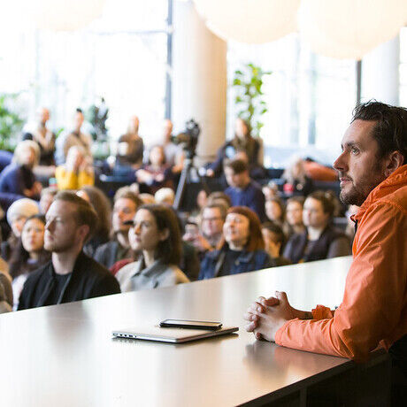 3.48675718852 d9e09c8b44 c