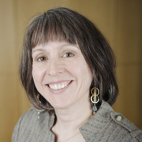 Holleyheadshot square