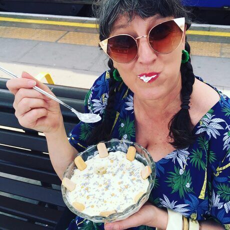 High barnet pola negri trifle