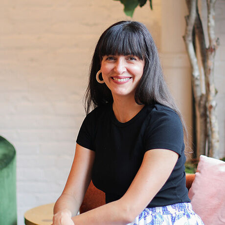 Cover chloe vertical