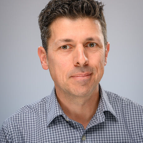 Kas headshot 2   nov 2019