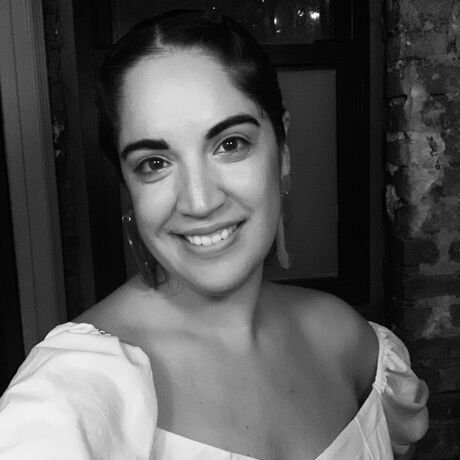 Nicole selfie white top