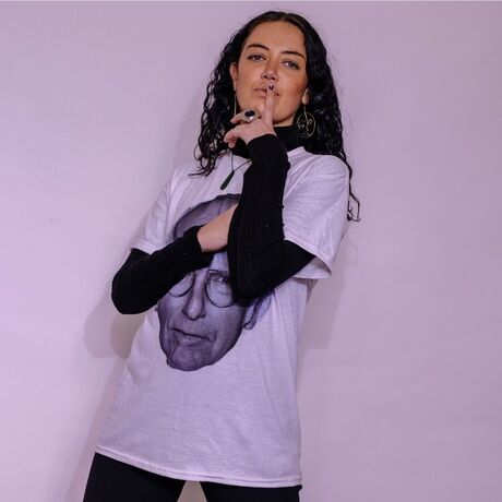 Delilah square purp ld