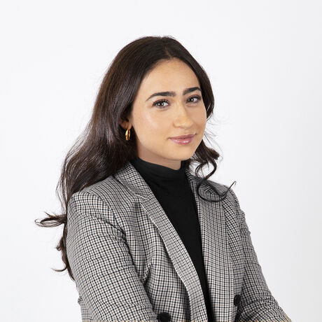 Melissa headshots blazer black