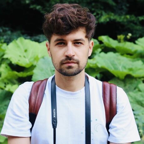 3d04b408 c2c7 4043 aa30 d07683517593 1 201 a