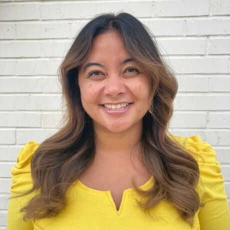 Chelsea galusky   ig yellow 1