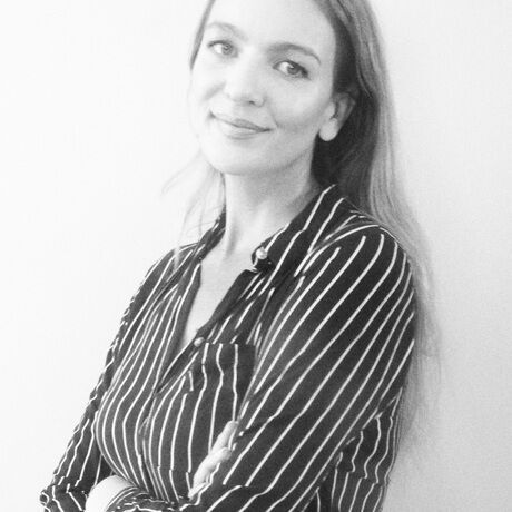 Nadine black and white