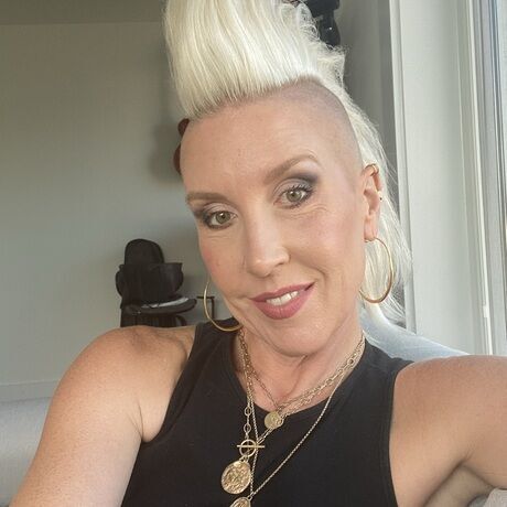 73ea2cc0 1fa7 4e47 804b 3e769b3aaded