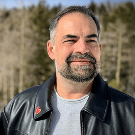 Hydeparknm portrait top 01 2020 400px