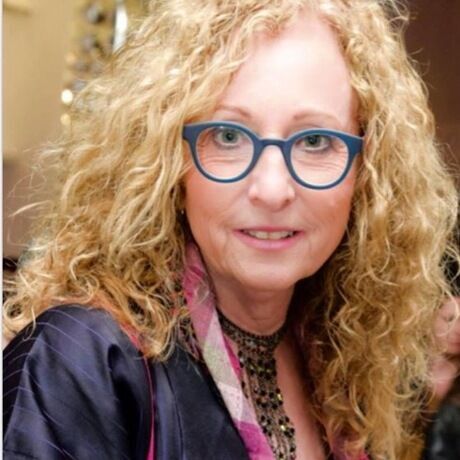 Efd76175 11dd 4173 8e52 3a4279cce97b