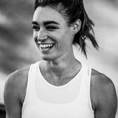 Lululemon indy ambassador dana 0042