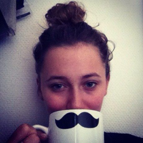 B89feef77677e7d6058b88df594404bc