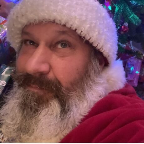 95e4dfb2 e4bb 4c2e 96f4 8ec10bb33121