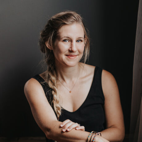 Allison usavage headshot