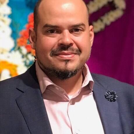 Jacobo headshot 2021