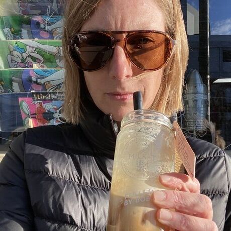 256e3b24 fef9 4558 8a28 fe3a04bf5b69