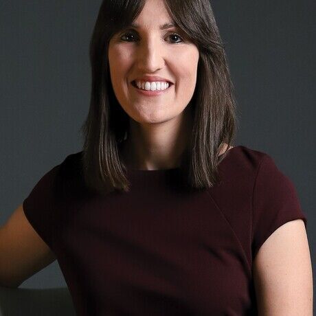 Meredith adkins headshot