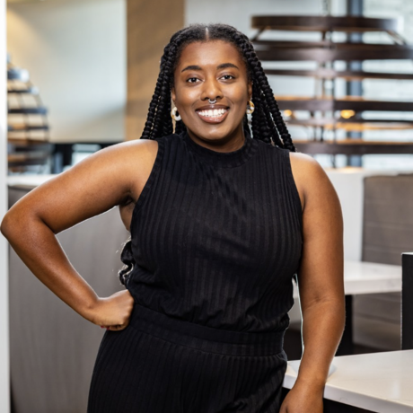 Updated headshot 2022 10 07 at 1.21.36 pm