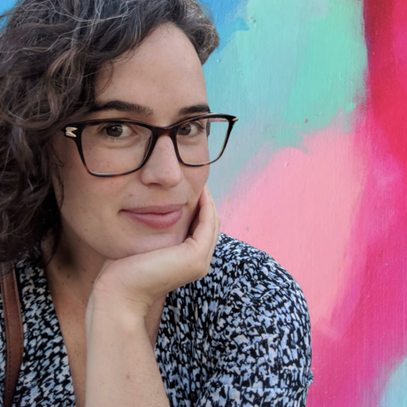 Emily seaman headshot