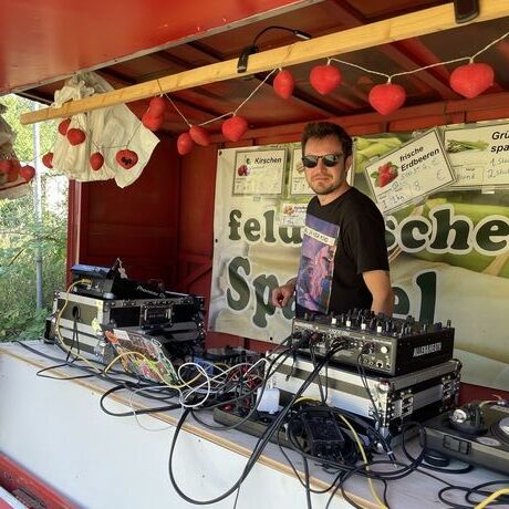 0bb65154 fe05 47a0 9e3d cfd304b36a34