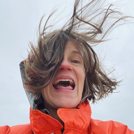 806cfda9 883a 48d6 95c1 3dfb42ecda1e