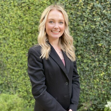 Hannah tomsik  iphone photo 