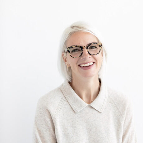 Lindsay binette headshot