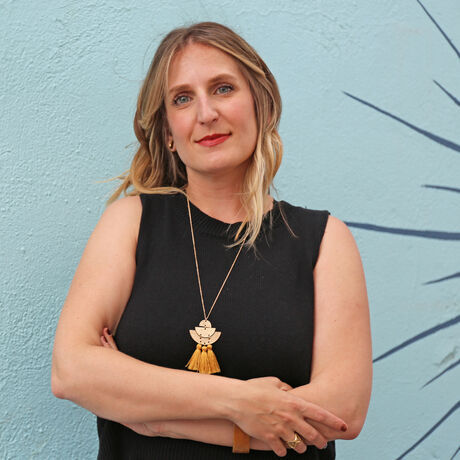 Jamie creative am headshot