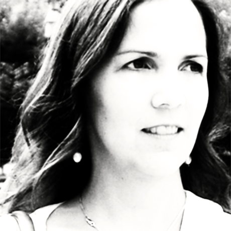 Bio closeup fromiphoto adjustment1 evencloser 600x600 retouched3