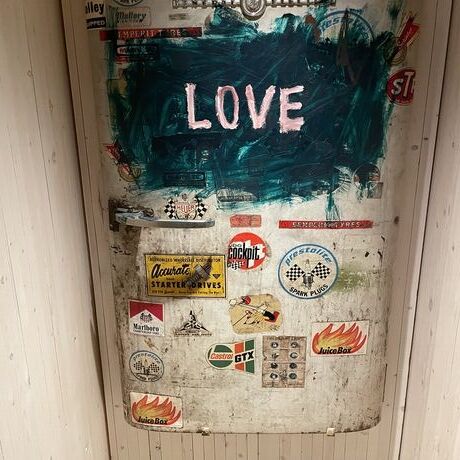 94d09651 c822 40e0 9a29 4bc16f2e4d3d