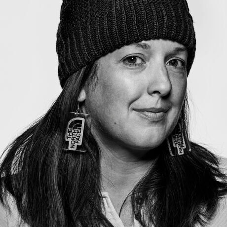 Colleencampbell tnf headshots web 4x5 crop