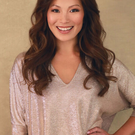  goldenlightcreative2022courtney01v2