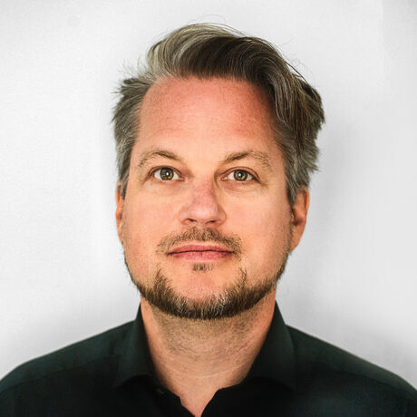 Passbild2021 color quadrat s