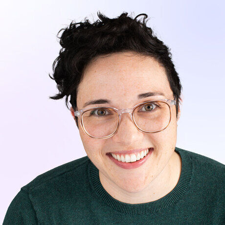 Amber andrews artistry headshot