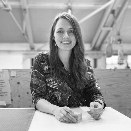 Studiobanana team saskia b w