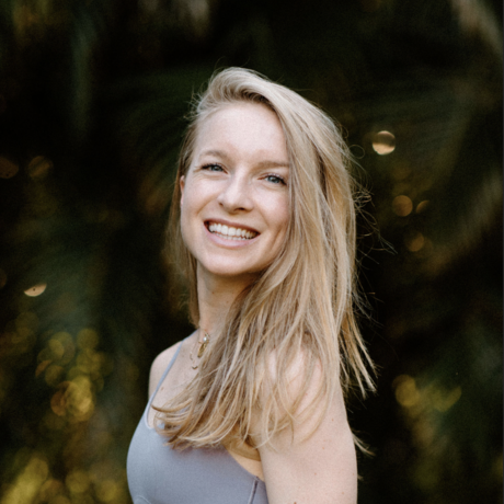 Shelby elsbree headshot