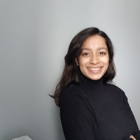 Laharinanda headshot