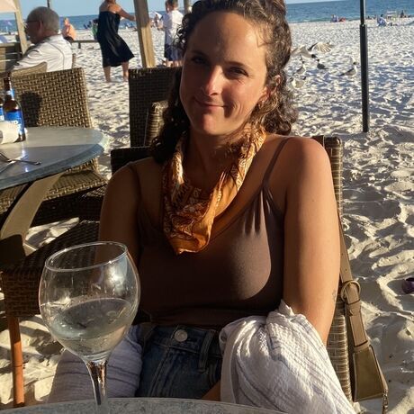 0d46a035 adfd 460b b3db 64833e0f1f19