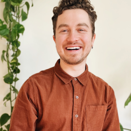 Drewheadshot jan2022